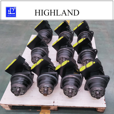 सेल्फ प्रोपेल्ड हाई पैसेंजर लिफ्टिंग प्लेटफार्म हाइड्रोलिक पिस्टन मोटर आसान रखरखाव